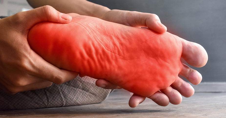 Effective Oils & Treatments For Neuropathic Pain Relief